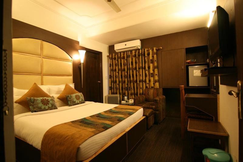 Hotel Sri Nanak Continental Delhi  Zimmer foto
